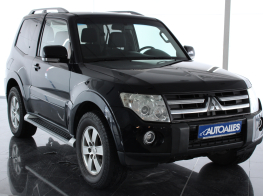 Mitsubishi Pajero 3,2 Di-D 118 kW 4x4 DRIVE